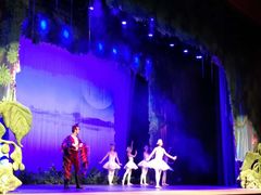 -虹口区工人文化宫