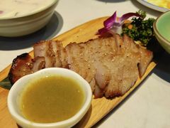 香烤猪颈肉配秘制蘸料-正泰餐厅AmazingThai(新奥购物中心店)