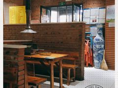 大堂-冯老二羊肉串