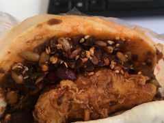 -清真马乐贝腊牛肉蛋黄菜夹馍(马蓉洒金桥店)