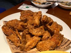 -BHC炸鸡(明洞总店)