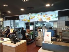 -麦当劳(花桥得来速店)