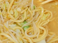 -拉面莊夢語＆中华料理八椿