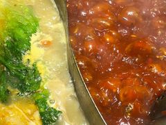 -小天鹅火锅·一线江景洪鼎旗舰店(洪崖洞店)