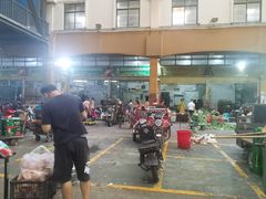 -鸿港海鲜批发市场