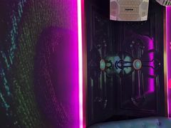 -UK派对KTV(日月广场店)