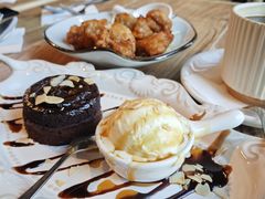 -玛格萝妮(汇智国际商业中心店)