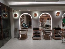 -苏豪路易士·嘉玛发廊