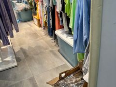 -GAP(上海国际时尚中心店)