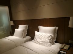 -珠海拱北口岸富华里中海雅高铂尔曼酒店