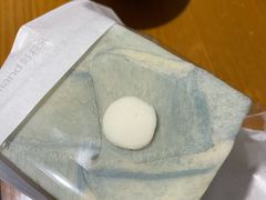 海盐芝士小方-好利来(城角街店)