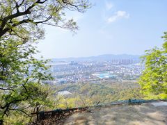 -灵岩山风景区