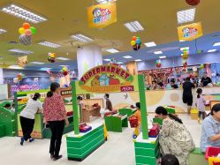 -莫莉幻想儿童乐园(北京丰台永旺店)