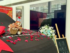 -上海伟杰·捷豹路虎4S店(闵行店)