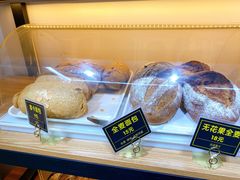 -韩国利尔面包(桂林路店)