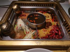 -雾都渣渣火锅(南城智汇城店)