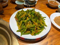 -一群羊手扒肉·火锅·早茶(远东公寓店)