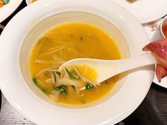 酸辣汤花胶-甄御•海鲜新青岛菜(麦岛店)