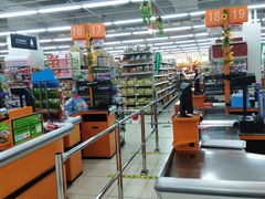 -永辉超市(华地财富广场店)