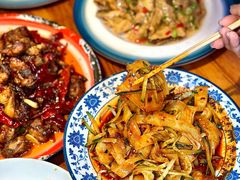 -柴窝堡22号辣子鸡·传承新疆菜