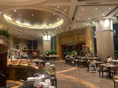 大堂-怡聚轩全日制自助餐厅(大中华喜来登酒店)