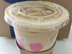 陨石燕麦拿铁-瑞幸咖啡(武汉工商学院中商超市店)