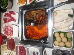 -海底捞火锅鲜切牛肉主题店(长寿路店)