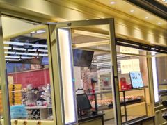 -85度C(生甜甜圈研究工坊·上海局门店)