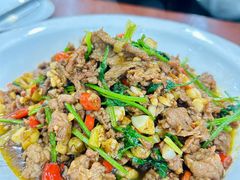生炒黄牛肉-湖南人家湘菜馆(镇江路店)