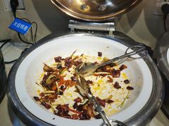 -蒙肥羊·酸汤潮牛·鲜牛肉火锅烤肉自助(岗顶店)