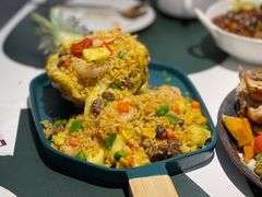 -露露家咖啡店