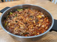 -周良天山牛杂城(天山路总店)