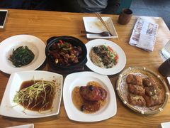 -峨嵋小镇·川菜(勒泰中心店)