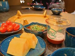 -湊湊火锅·茶憩(世博大道店)