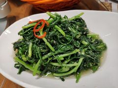 -黄泥岗·地道湖北菜(奥特莱斯店)