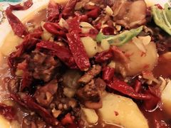 新疆沙湾大盘鸡-巴依老爷新疆美食(魏公村店)