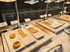 -筠咖啡西餐厅(上海国展宝龙丽筠酒店)