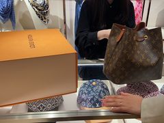 -LV路易威登(德基广场店)
