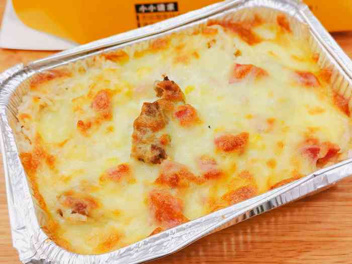 有一家芝士焗饭-"这家店是点外卖的,感觉好像分店挺多的,特.