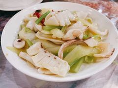 酸菜炒鱿鱼-盛中钰广味小馆