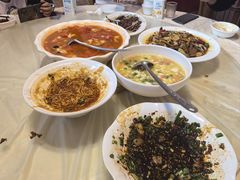 -柏合黄记豆腐皮饭店
