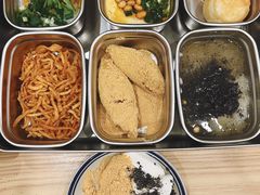 -正南齐北·老街糯米团(洪崖洞店)