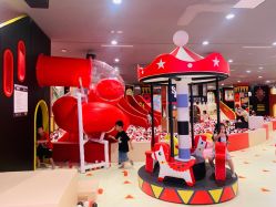 -哈尼鹿儿童乐园(长沙梅溪湖步步高店)