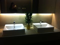 洗手间-深圳皇庭V酒店