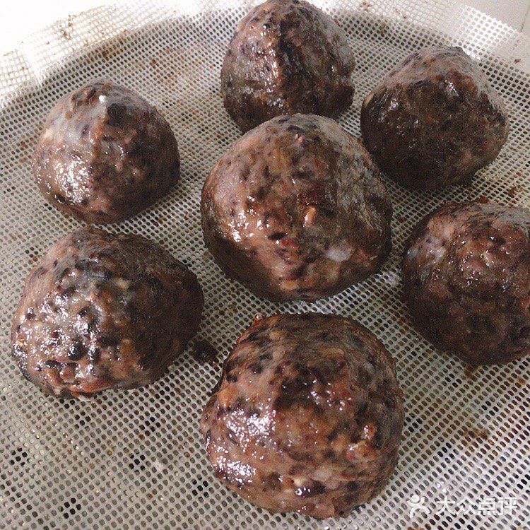 炒鸡好吃的粘豆包～