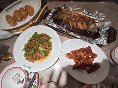 酱烤活鲈鱼-新白鹿餐厅(金鹰新街口店)