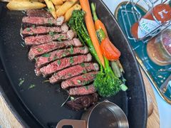 -斯普汇生蚝牛排馆(中骏世界城店)