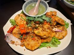 -大头虾越式风味餐厅(光明广场店)