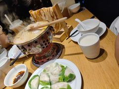 -关东小磨东北菜(上海长风大悦城店)