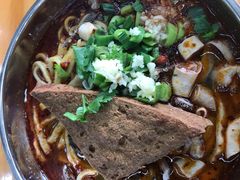 -遵义虾子张六羊肉粉(金码头店)